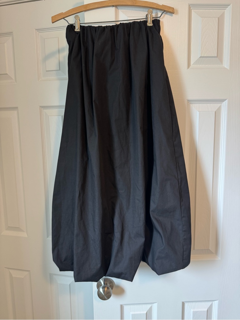 Black Maxi Bubble Skirt with Elastic Waist